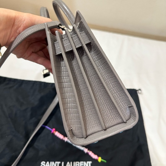 YSL Saint Laurent Lizard Embossed Calfskin Nano Sac De Jour in Fog Gray, NWOT - Picture 5 of 12